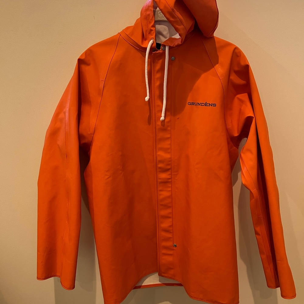 Grundens Kids size 14 rain jacket